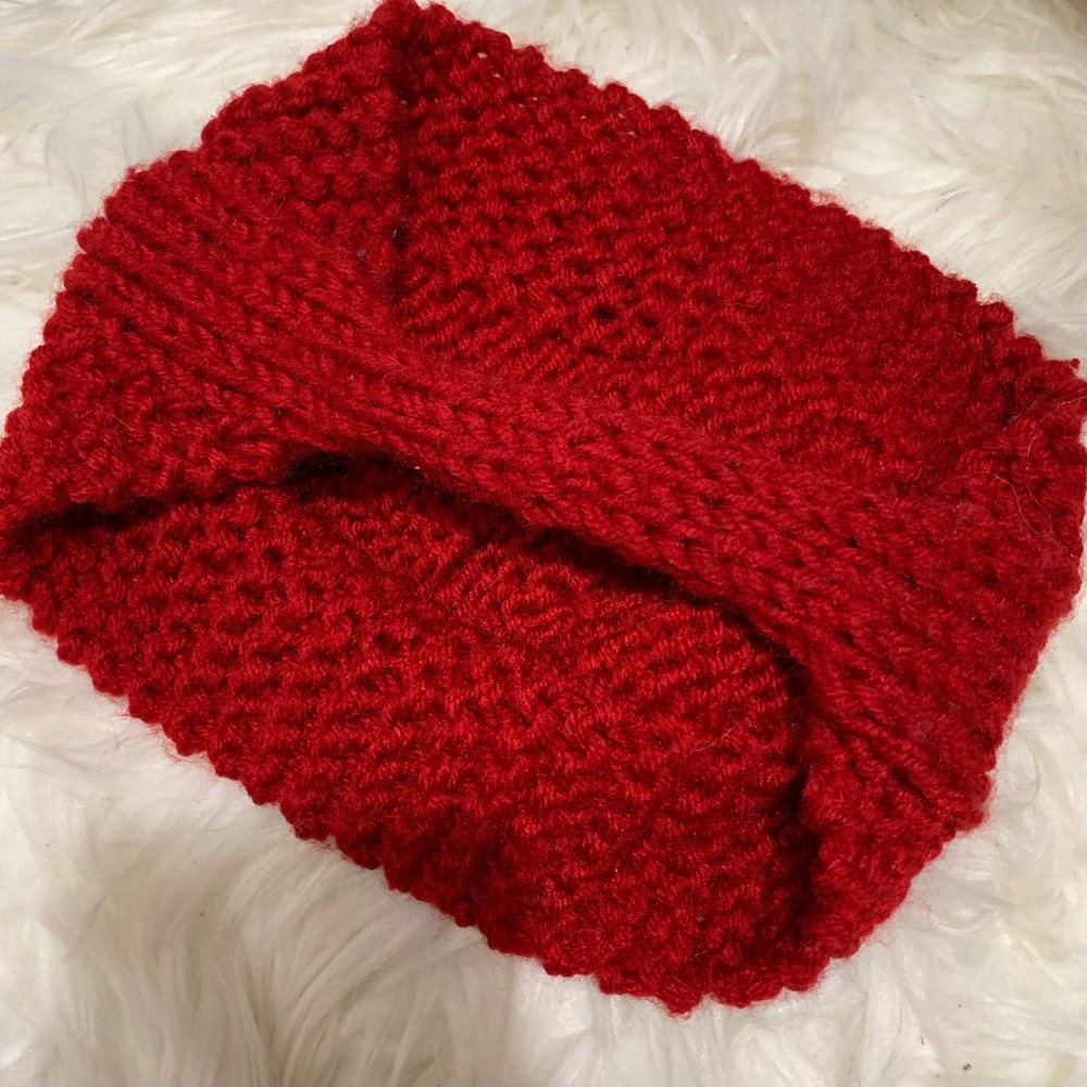 💙 Red Knit Ear Warmer Headband w/ Flower - Picture 5 of 5